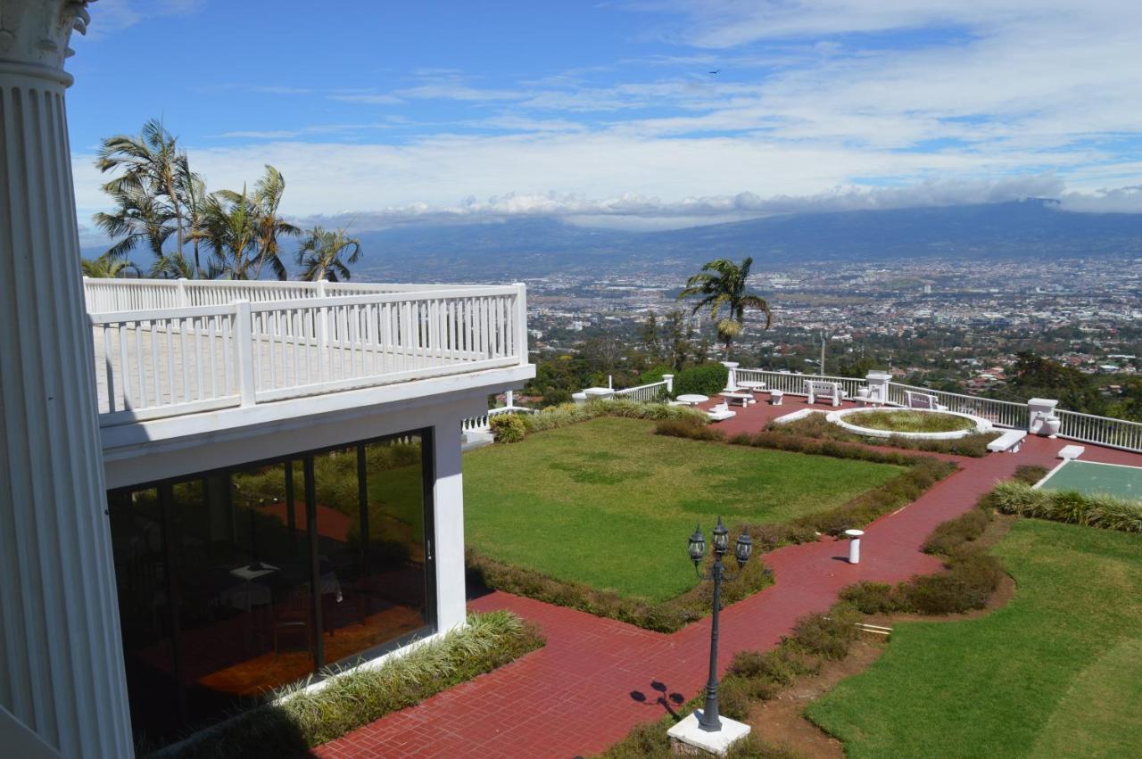 Fogo Resort Escazu Exterior photo